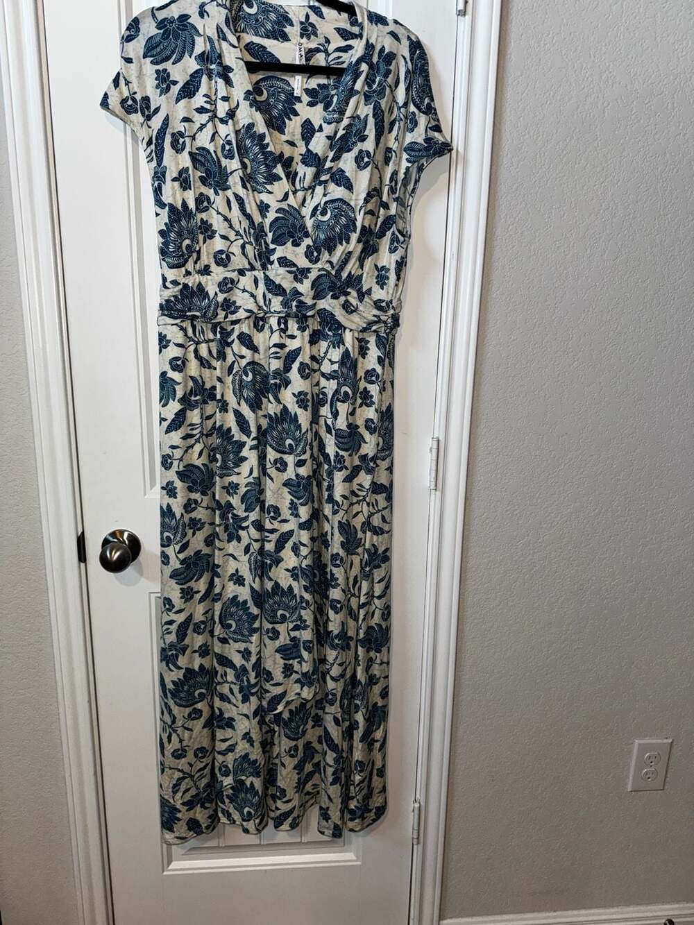 Soma Intimates Blue Floral Print V-Neck Maxi Dress